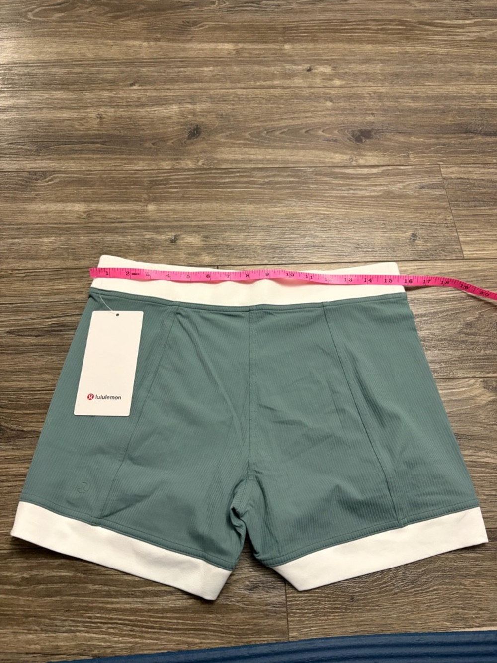 NWT Ribbed Nulu High-Rise Short *3.5” (Tidewater Teal/White) Size 12 - Picture 6 of 6